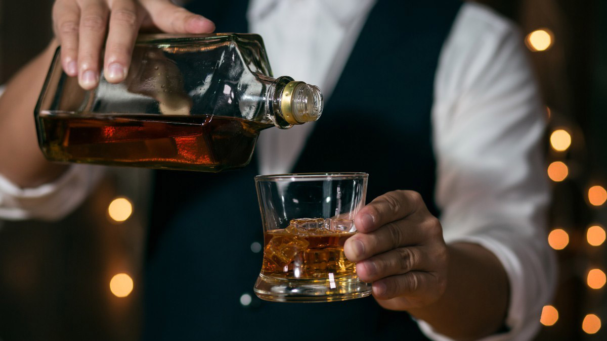 Đỡ Buồn Beer & Wine