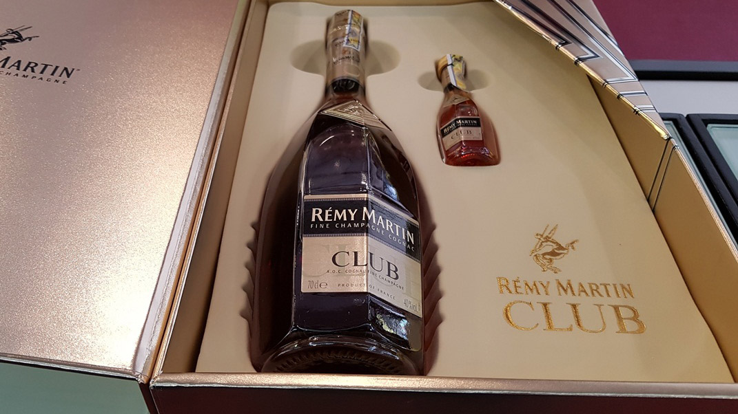Đôi nét về rượu remy martin club