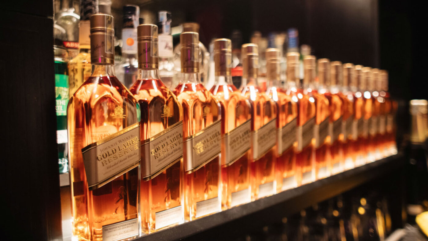 Đỡ Buồn Beer & Wine