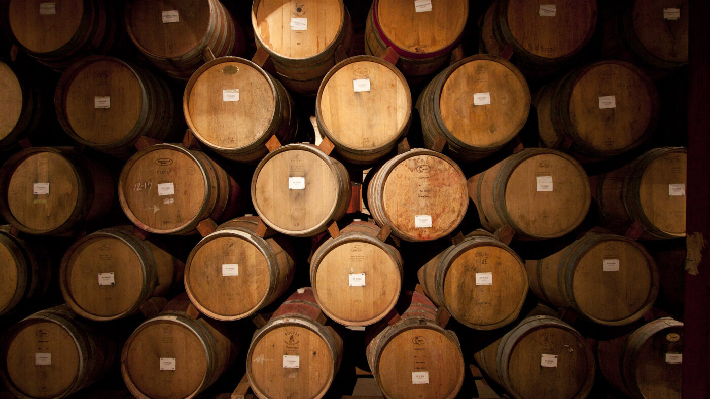 Đỡ Buồn Beer & Wine