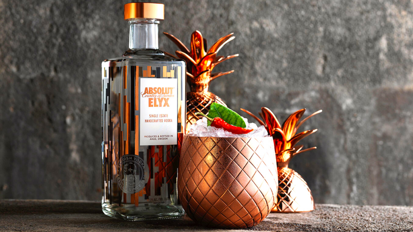 Rượu Absolut Vodka Elyx được chưng cất như thế nào?