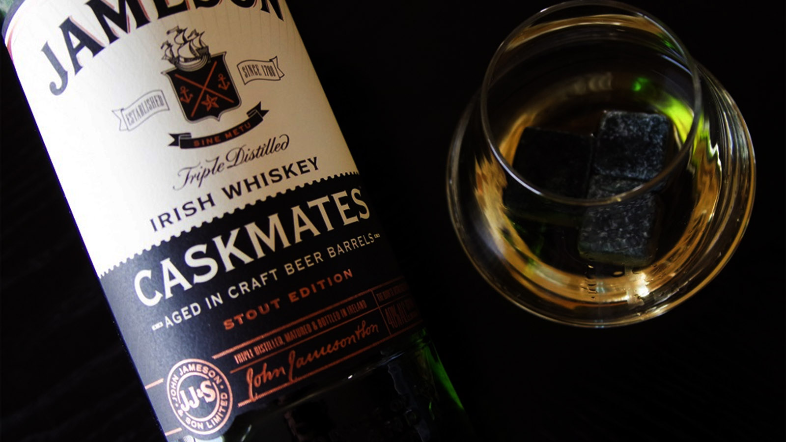 SỰ LÔI CUỐN CỦA RƯỢU JAMESON CASKMATES STOUT EDITION