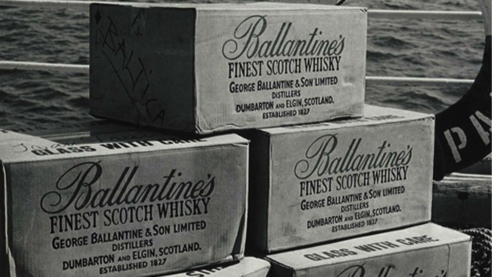 Tìm hiểu lịch sử thương hiệu Ballantines