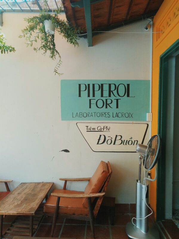 Đỡ Buồn Beer & Wine