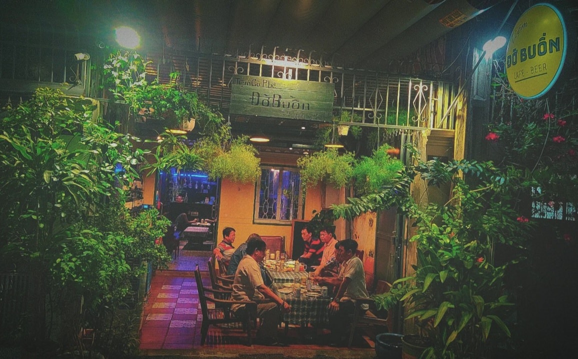 Đỡ Buồn Beer & Wine