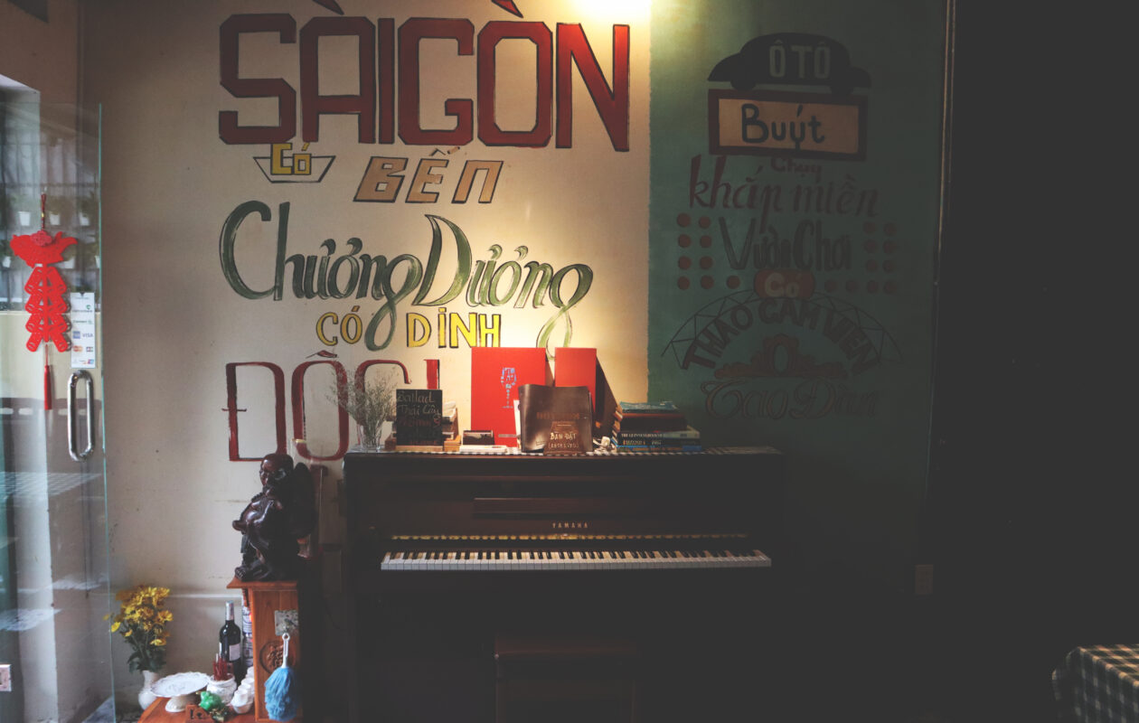Đỡ Buồn Beer & Wine