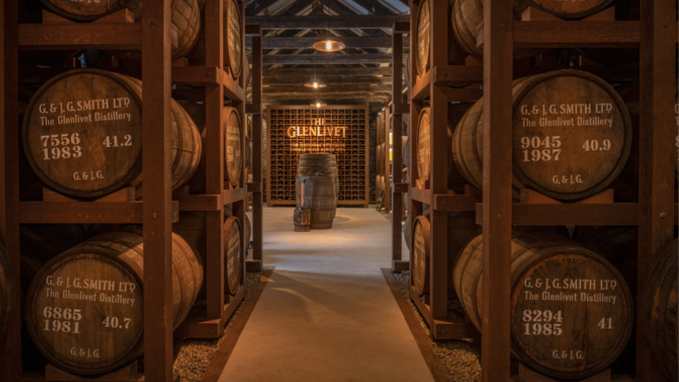 Đỡ Buồn Beer & Wine