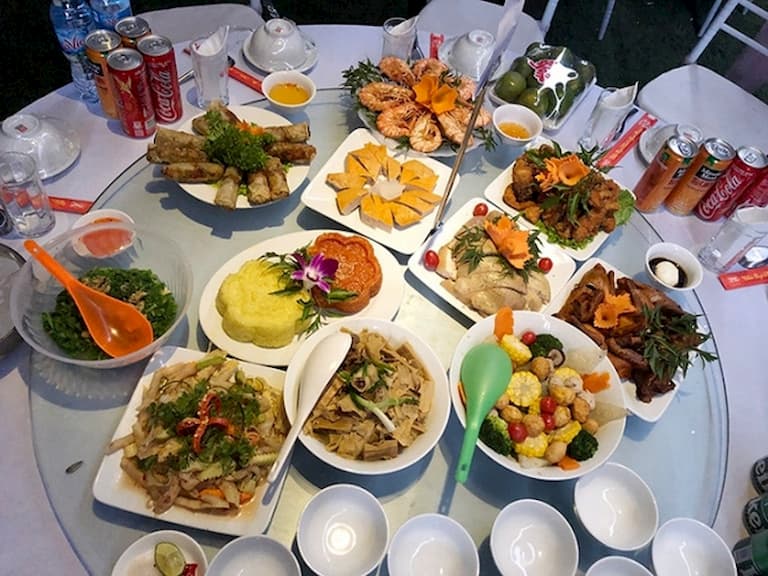 Đỡ Buồn Beer & Wine